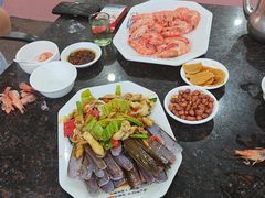 -岛中岛·海鲜大排档·万宁老字号(东澳店)