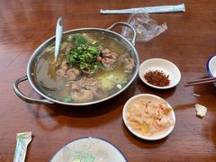 -谢老五跷脚牛肉·非遗传承店