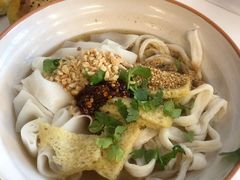 -董小西的凉皮和椒麻鸡(三元桥店)