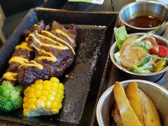 -伯顿西餐厅(厚街香榭丽店)