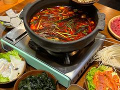 -黔有有贵州酸汤夺夺粉火锅(五味十字店)