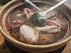 -菌小白火锅(时尚天河店)