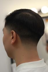 -HEADSTAR BARBERSHOP·男士理发店