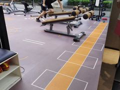 -威克健身游泳(万菱汇店)