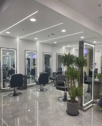 -Coo Hair salon