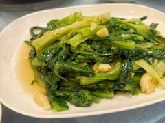 -鲤鱼塘农家山庄