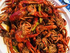 -张小歪的虾·螃蟹·生腌熟醉·打边炉(中山北路店)