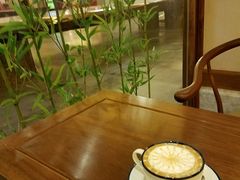 靠窗位-大佛寺高级素食自助餐厅