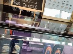 -LAVAZZA拉瓦萨咖啡(上海金融街店)