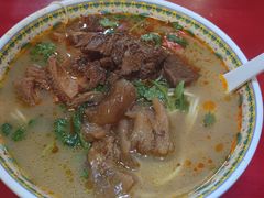 -金杨拉面王小吃面馆·牛三宝面·红烧牛肉粉