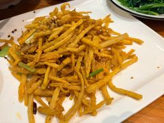 -莲餐厅·湖北菜·潜江小龙虾店(愚园路店)