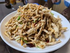 干炸茶树菇-老四川平头酸菜鱼(衙前店)