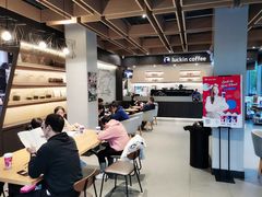 -瑞幸咖啡(杭州绿地中央店)