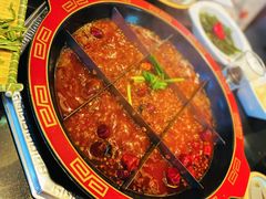 -陆派巴倒烫火锅(城东店)