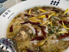 -渔语鱼酸菜鱼新川菜(来福士店)
