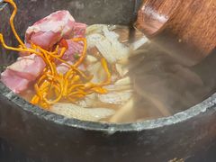 -芸山季·云南野生菌火锅(人民广场来福士店)