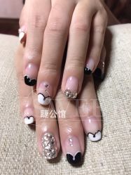 -睫乐园•睫公馆•美睫美甲沙龙