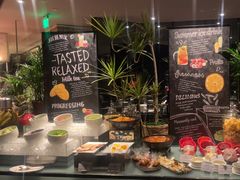 -唐拉雅秀酒店-西锦汇空中BBQ·思创餐厅