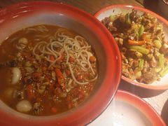 -老三样·美食研究中心(世贸路店)