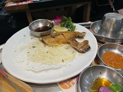 -GOGIYA·咕叽吖韩国传统烤肉店(东方新天地店)