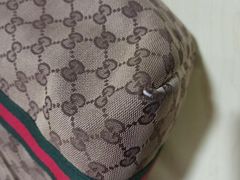 -爱革·洗衣改衣·洗鞋修鞋·洗包修包·奢侈品护理(宝地广场店)