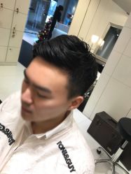 -TONI&GUY