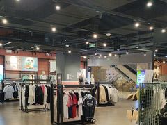 -adidas(滔搏朝阳大悦城店)