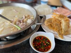 -老来福·非遗酸汤兔(凯旋路店)
