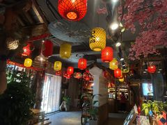 -头上红煨盐鸡·非遗院子餐厅