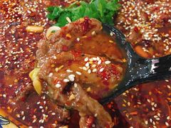 水煮牛肉-霸道酸菜鱼