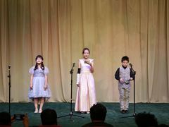 -艺桐年艺术培训中心