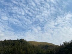 -梅岭月亮湾山体公园