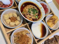 -芙蓉巷成都名小吃(大卫城店)