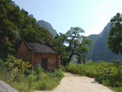 android_upload_pic-钟山水墨田园