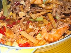 -多嘴超级肉蟹煲(吉林财富购物广场店)