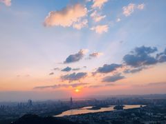 -紫金山山顶公园