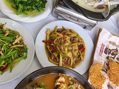 -万佛湖许老大铁锅鱼(黑金冠店)
