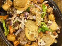 -老钟家烤羊排·敦伊阁清真餐厅胡羊焖饼