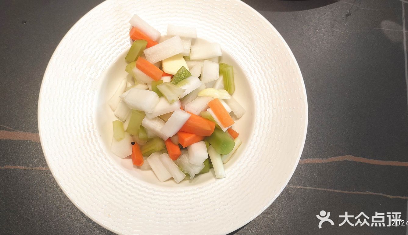 我团购的2~3人餐，包括了水煮鱼（3选1）