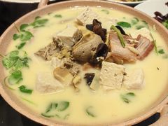 咸肉河蚌汤-明丰小渔馆(明月路店)