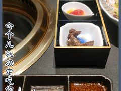-铭牛烧肉·和牛海鲜自助(高新月牙湖店)