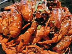 -巴厘龙虾·榜首油焖大虾(音乐学院·沿江酒馆店)