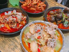 -老闵田螺馆·南昌特色小炒(梦时代店)