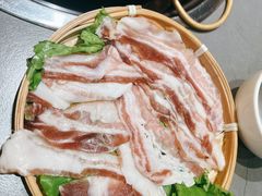 -阿婆情腊排骨火锅·野生菌季(古城旗舰店)