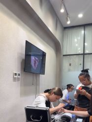 -进巍美甲美睫