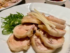 -穹六人间 people 6(岳阳路店)