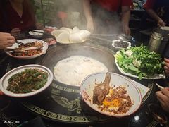 -陈大锅·岳阳鱼馆·地道岳阳菜(美食街店)