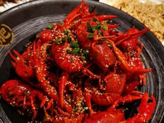 -肥肥虾庄·金牌油焖大虾(东湖欢乐谷店)