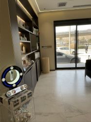 -Yuri尤里高定美肤中心