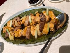 鲜荷蒸滑鸡-富临饭店